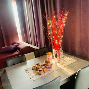 Crystal Tower M&m Apartament Treviolo